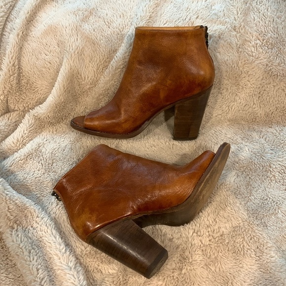 Bed Stu Onset Peep Toe Women’s Cognac Leather Zipper Ankle & Booties Boots - Picture 5 of 8